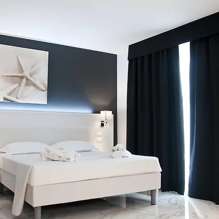 Ambruosi Village & 4*